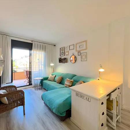 Coma-ruga Апартаменты