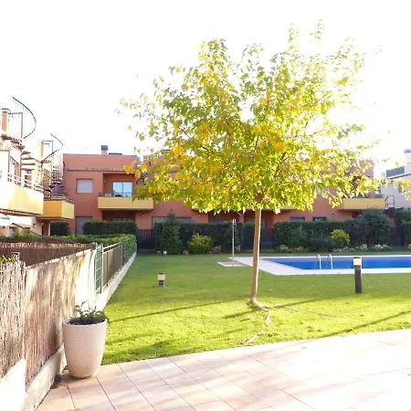 Coma-ruga Апартаменты *