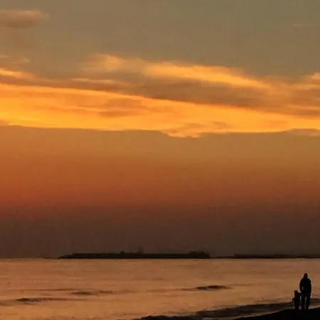 Coma-ruga Апартаменты *